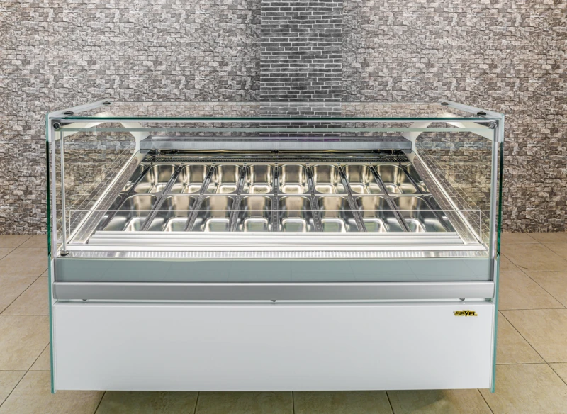 TEK KAT ÖN VE YAN CAMLAR, ISITMALI VE TEMPERLİ CAMLAR,AÇILABİLİR ÖN CAM,