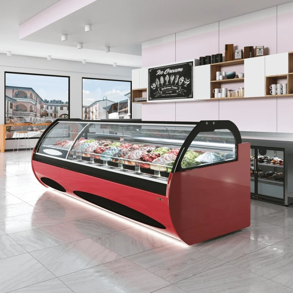 Soğutma sistemlerinin ötesinde, projeye özel vitrin çözümleri.